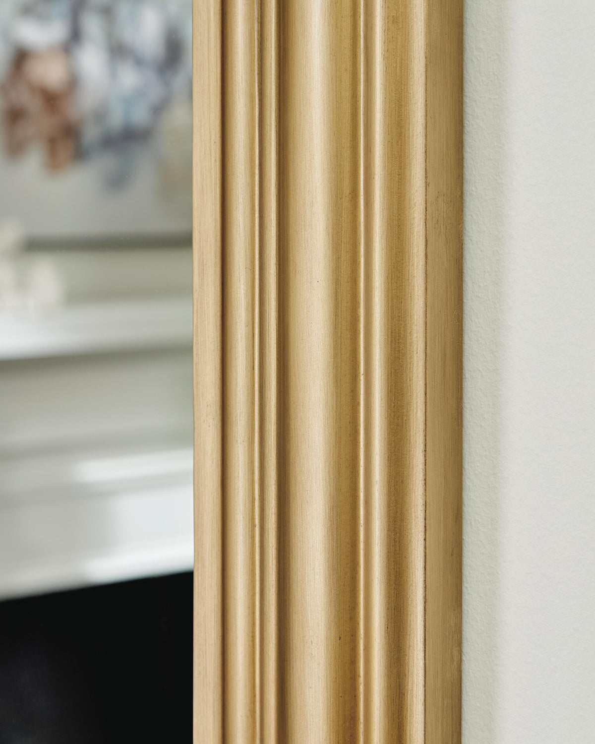 Keneriah Mirror