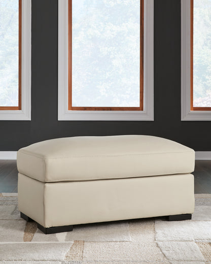 Orange Furniture Outlet - Ashley Furniture - Treasure Trove Living Room - Ottoman / Almond - 1930414
