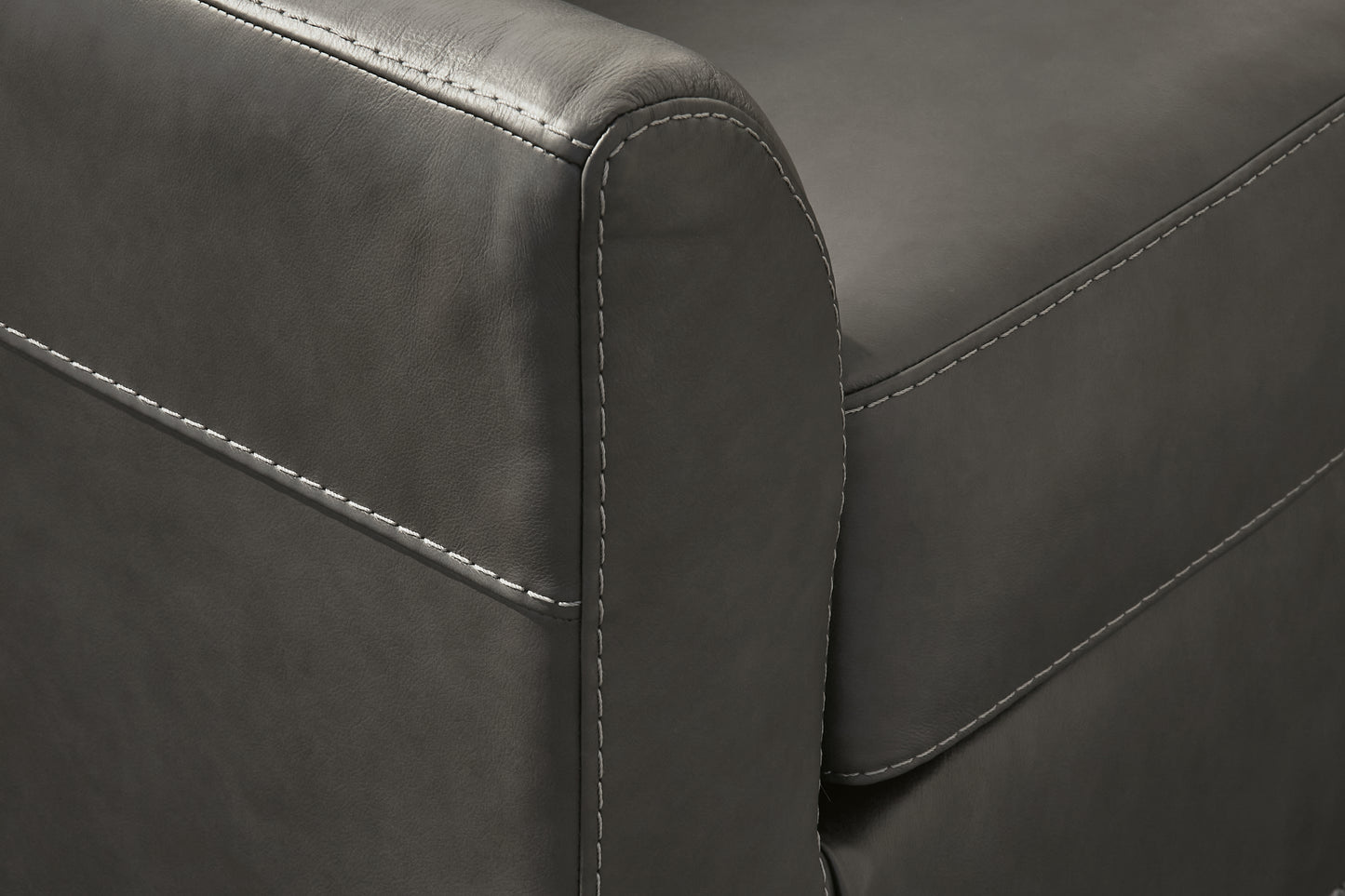 Valderno Sectional