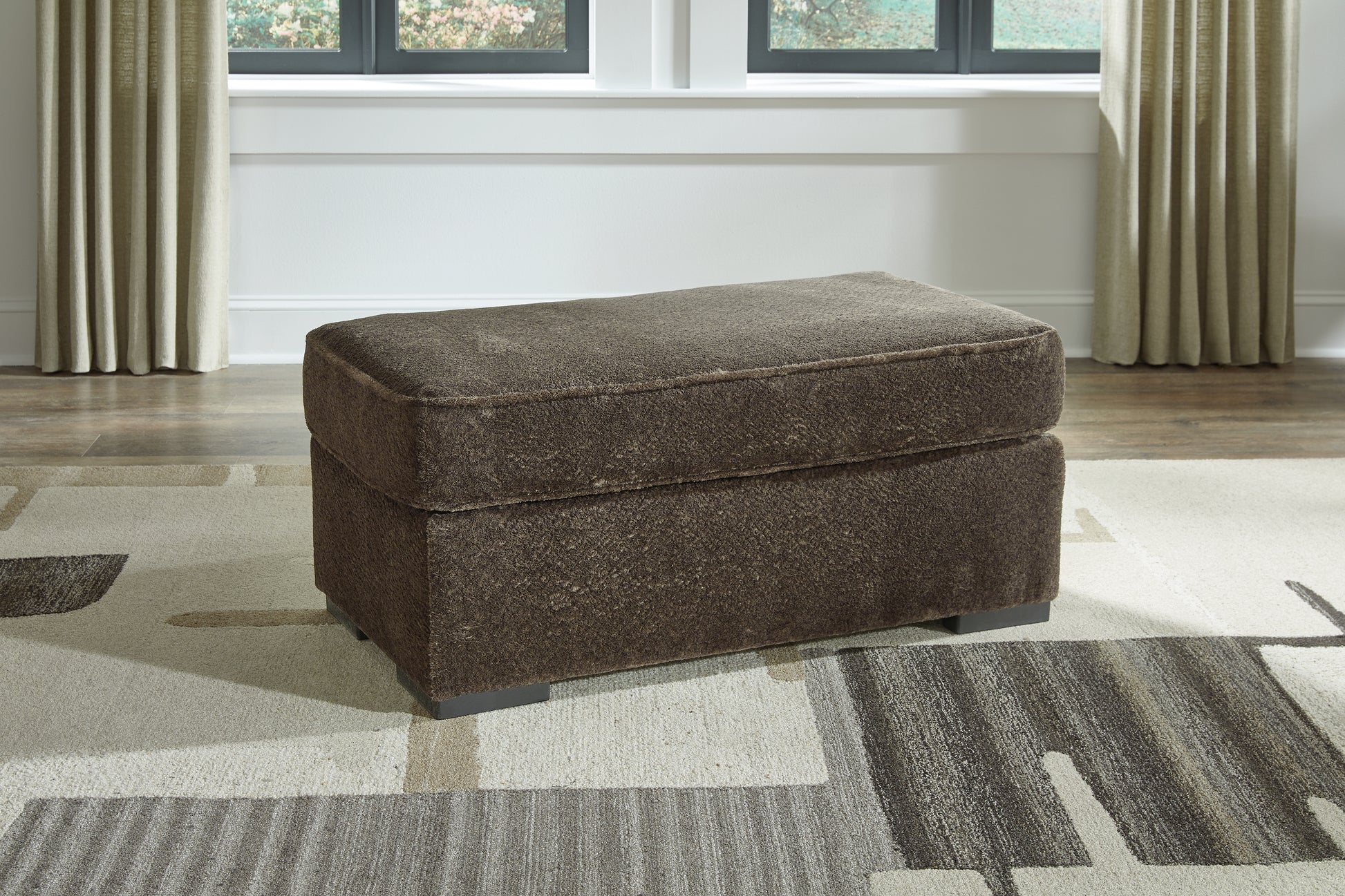 Orange Furniture Outlet - Ashley Furniture - Aylesworth Living Room - Ottoman / Chocolate - 5370214