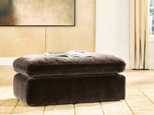 Orange Furniture Outlet - Ashley Furniture - Maxton Heights Living Room - Ottoman - 6780714
