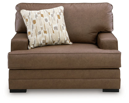 VillaCourt Living Room