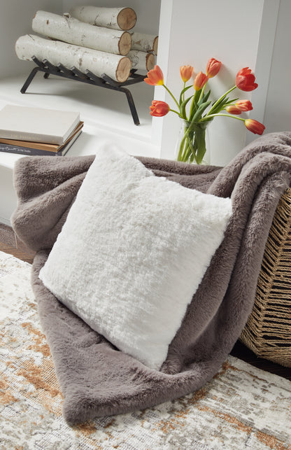 Orange Furniture Outlet - Ashley Furniture - Gariland Pillows - Pillow / White - A1000863P