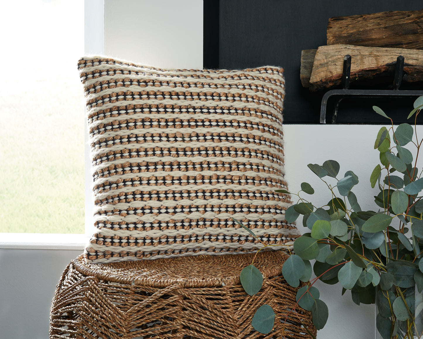 Orange Furniture Outlet - Ashley Furniture - Nealington Pillows - Pillow / Brown/Black/White - A1000929P