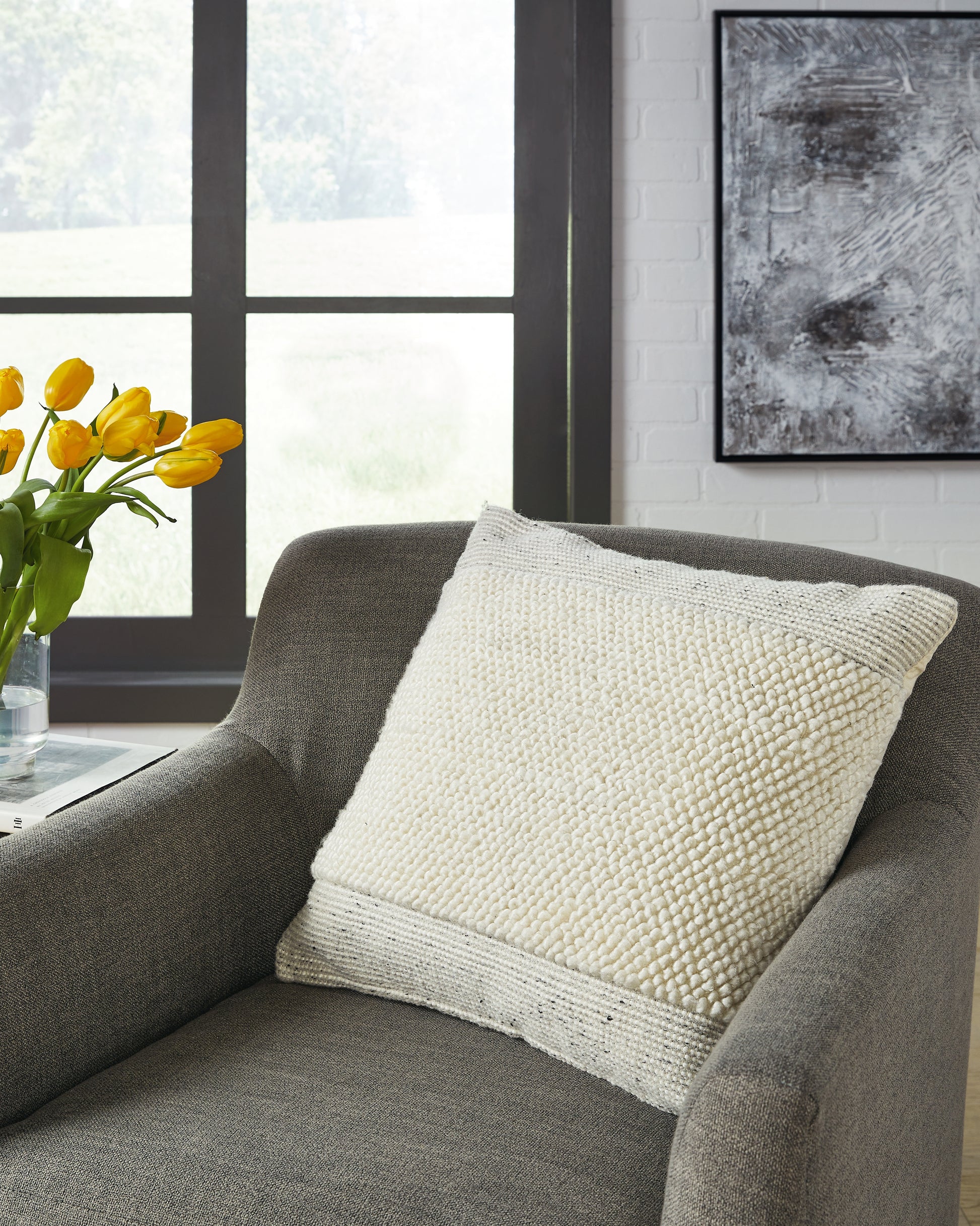 Orange Furniture Outlet - Ashley Furniture - Rowcher Pillows - Pillow (4/CS) / Gray/White - A1001004