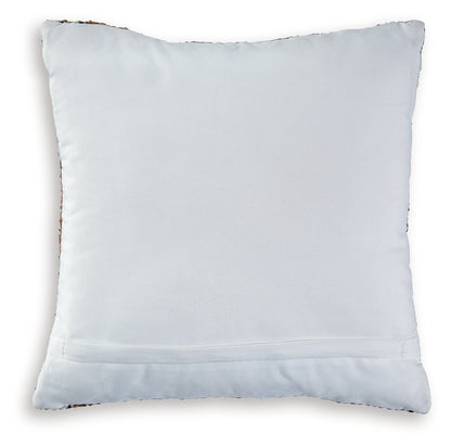 Kierenworth Pillows