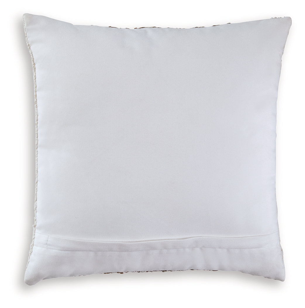 Brettwood Pillows