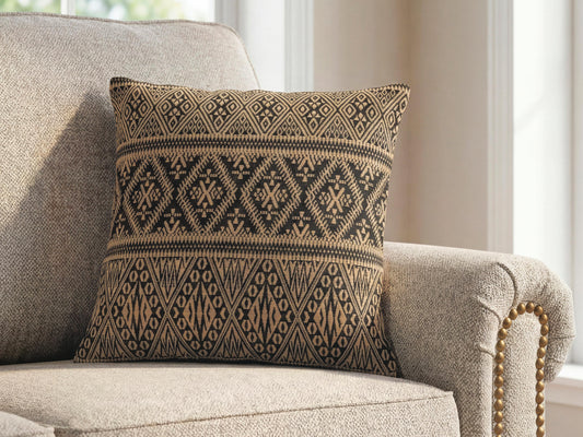 Orange Furniture Outlet - Ashley Furniture - Davinwood Pillows - Pillow (4/CS) - A1001186