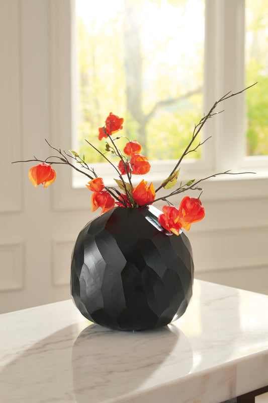 Orange Furniture Outlet - Ashley Furniture - Ryanford Vase - Vase / Black - A2000717