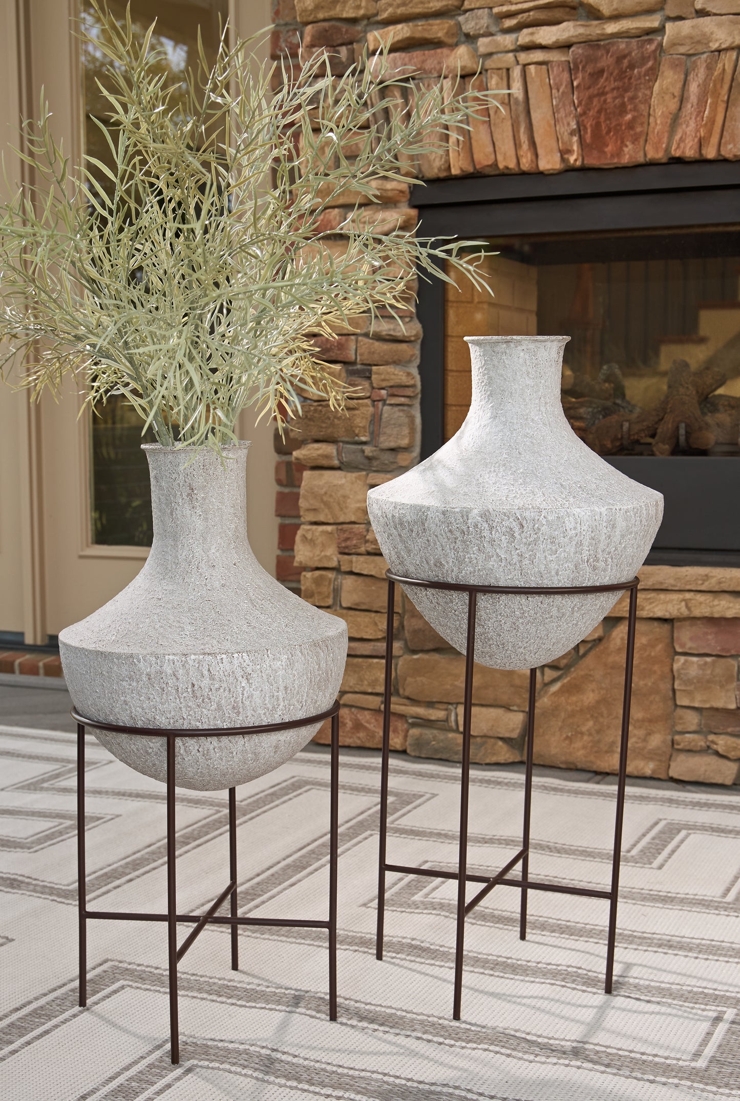 Estonbank Vase