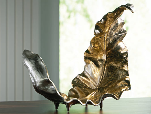 Orange Furniture Outlet - Ashley Furniture - Darinsen Sculpture - Sculpture / Gold/Silver Finish - A2000785