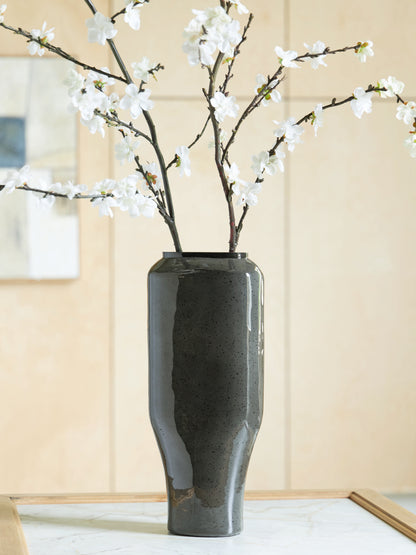 Orange Furniture Outlet - Ashley Furniture - Kierlain Vase - Vase / Gray/Black - A2000809