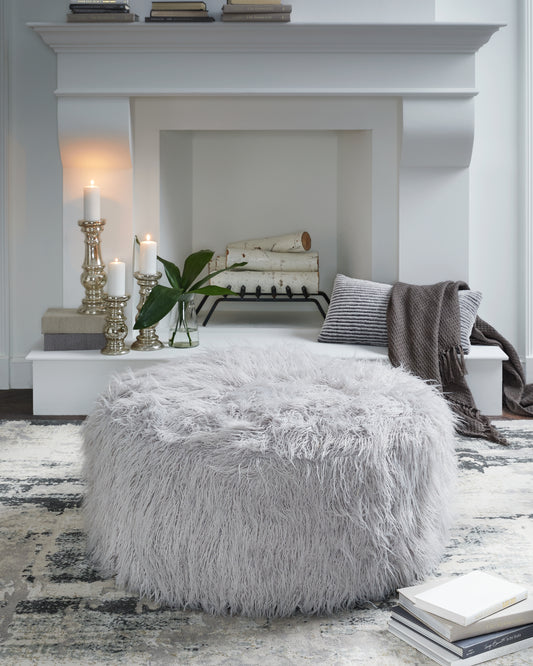 Orange Furniture Outlet - Ashley Furniture - Galice Living Room - Oversized Accent Ottoman / White - A3000334