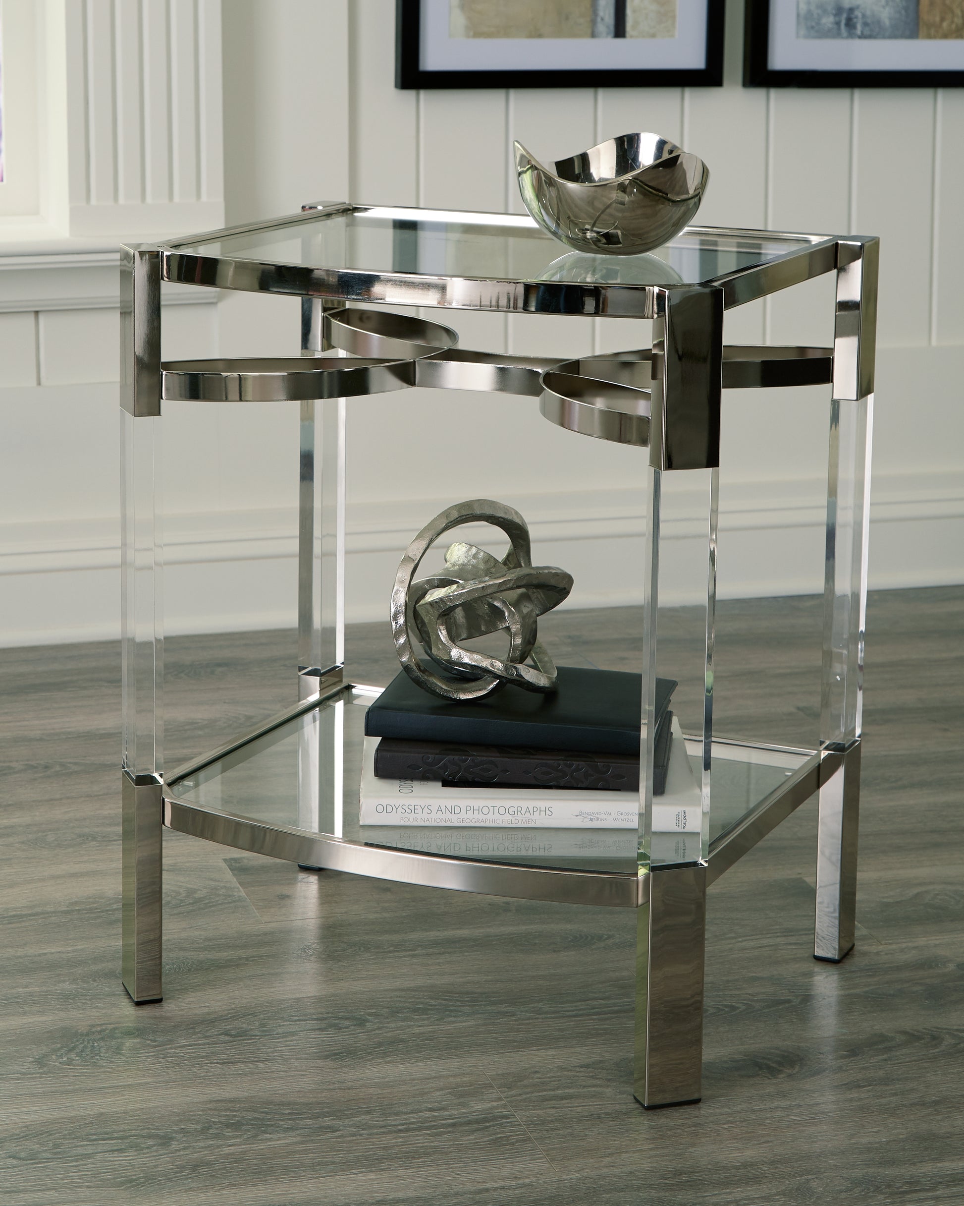 Orange Furniture Outlet - Ashley Furniture - Chaseton Accent Table - Accent Table / Clear/Silver Finish - A4000334
