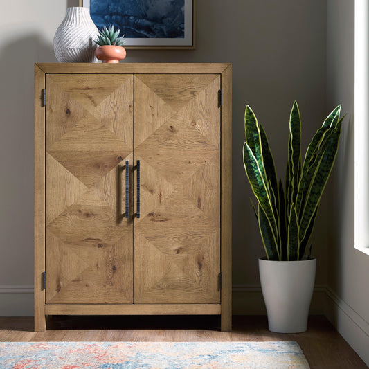Orange Furniture Outlet - Ashley Furniture - Clayburns Bar Cabinet - Bar Cabinet - A4000744