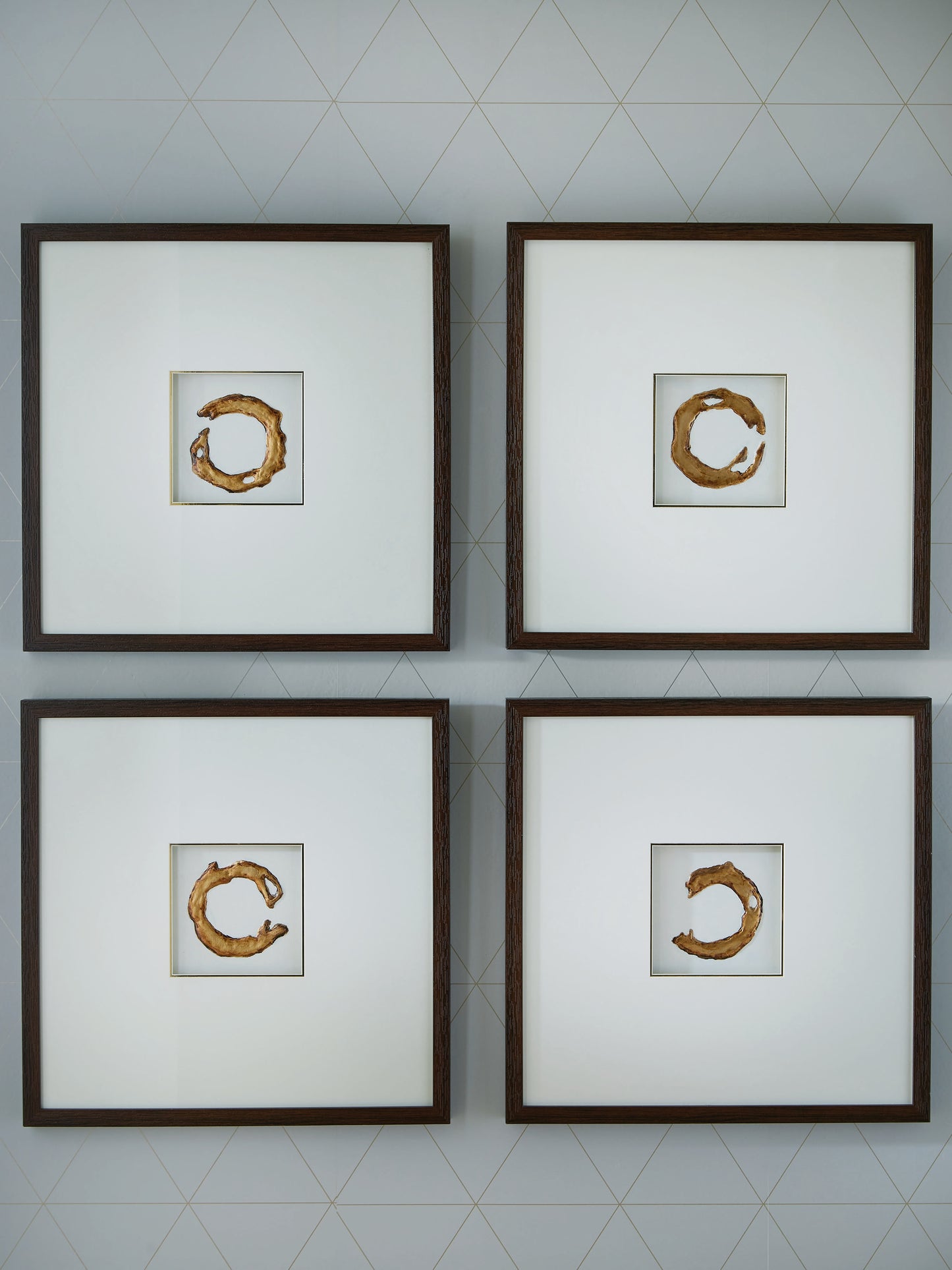 Orange Furniture Outlet - Ashley Furniture - Dallbourne Wall Decor - Wall Art Set (4/CN) / White/Gold Finish - A8000491