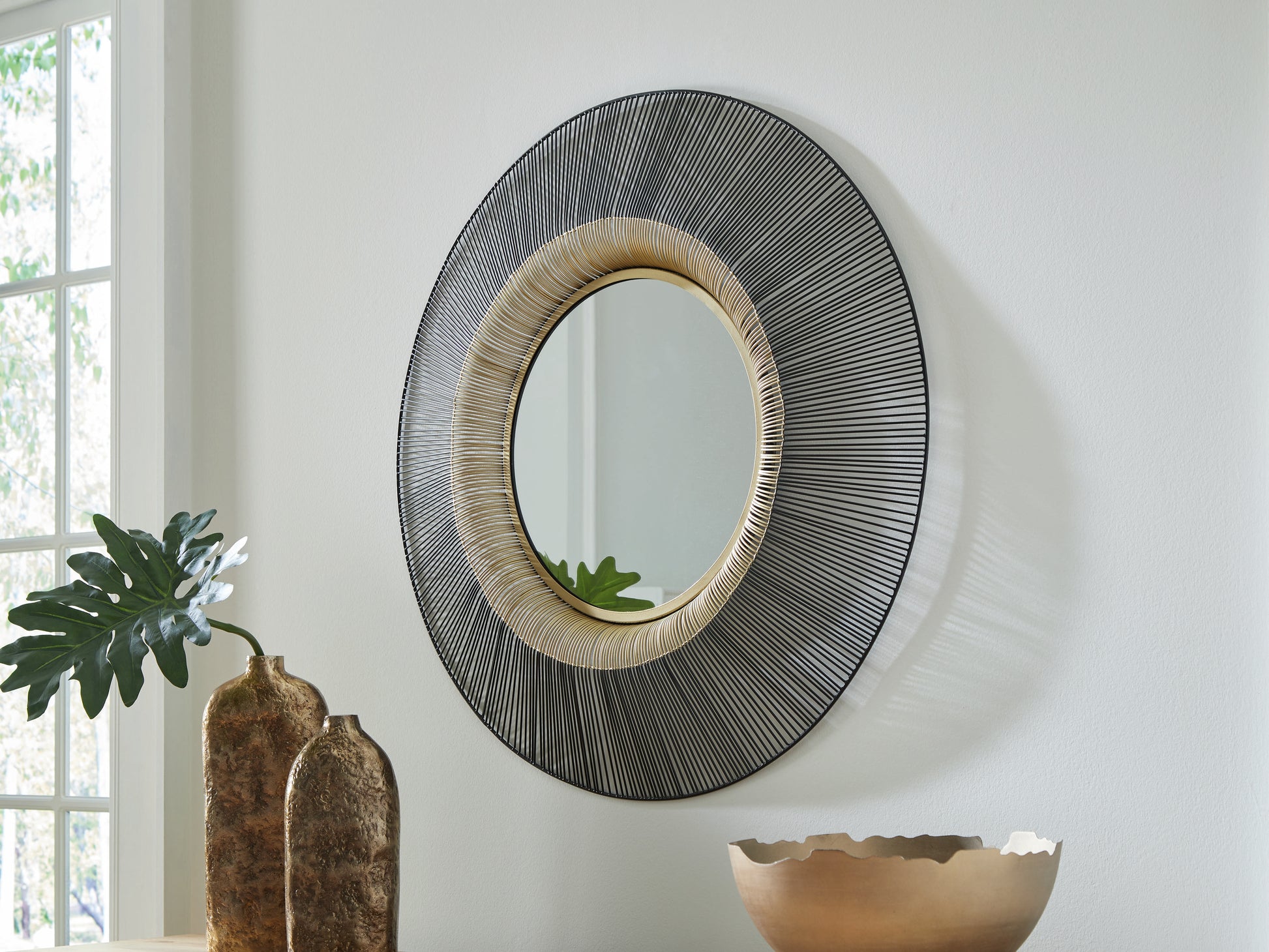 Orange Furniture Outlet - Ashley Furniture - Dallmen Mirror - Accent Mirror / Black/Gold Finish - A8010407