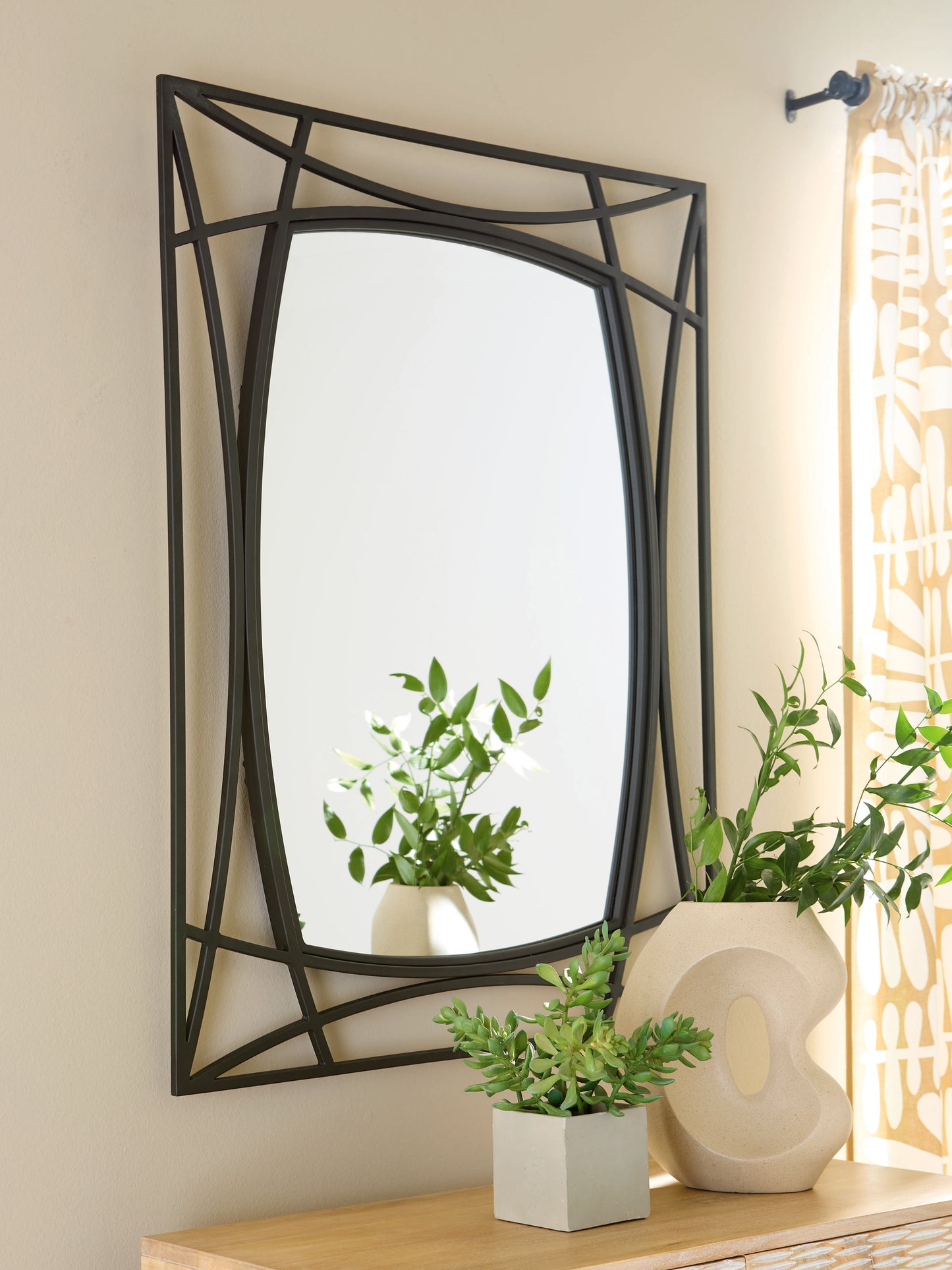 Orange Furniture Outlet - Ashley Furniture - Freenville Mirror - Accent Mirror / Black - A8010408
