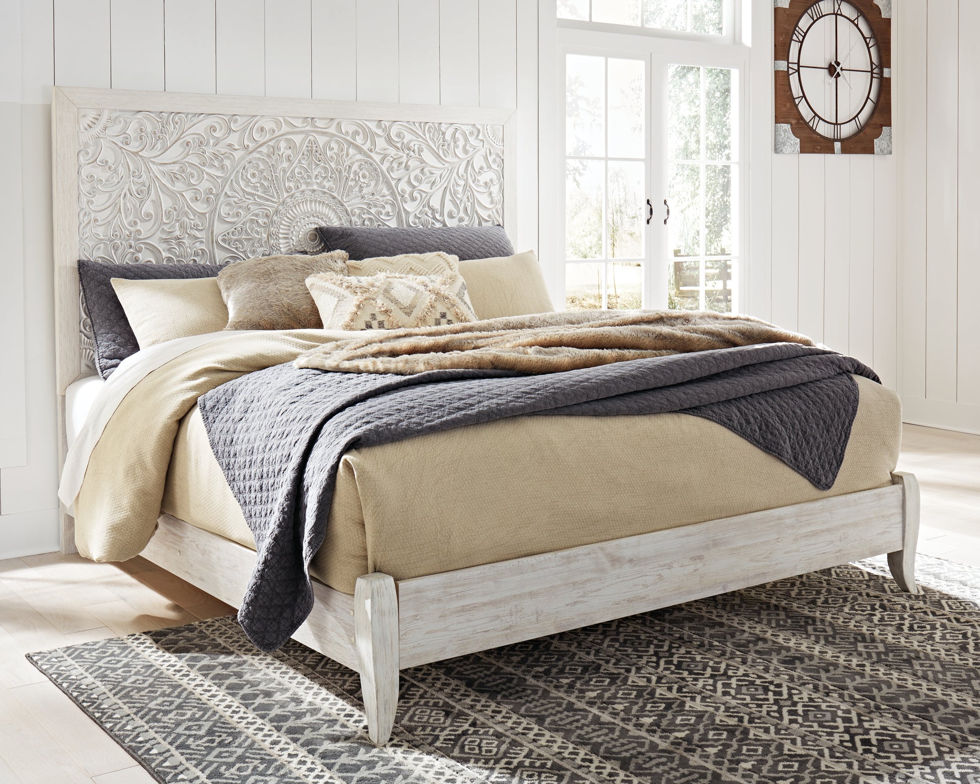 Orange Furniture Outlet - Ashley Furniture - Paxberry Bedroom - King Panel Bed / Whitewash - B181B10