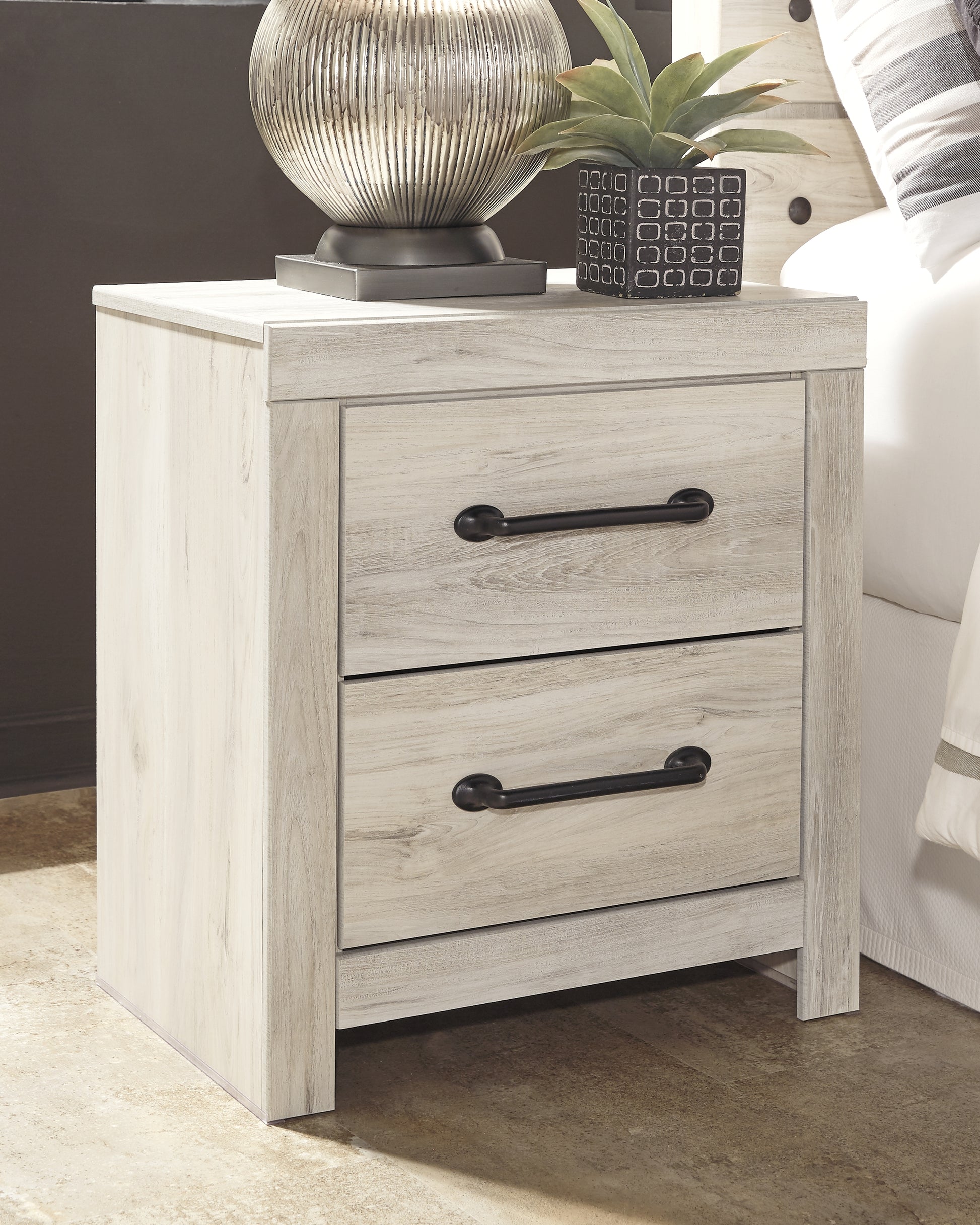 Orange Furniture Outlet - Ashley Furniture - Cambeck Bedroom - Six Drawer Dresser / Whitewash - B192-31