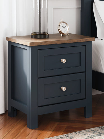 Orange Furniture Outlet - Ashley Furniture - Landocken Bedroom - Queen Panel Bed / Brown/Blue - B414B10