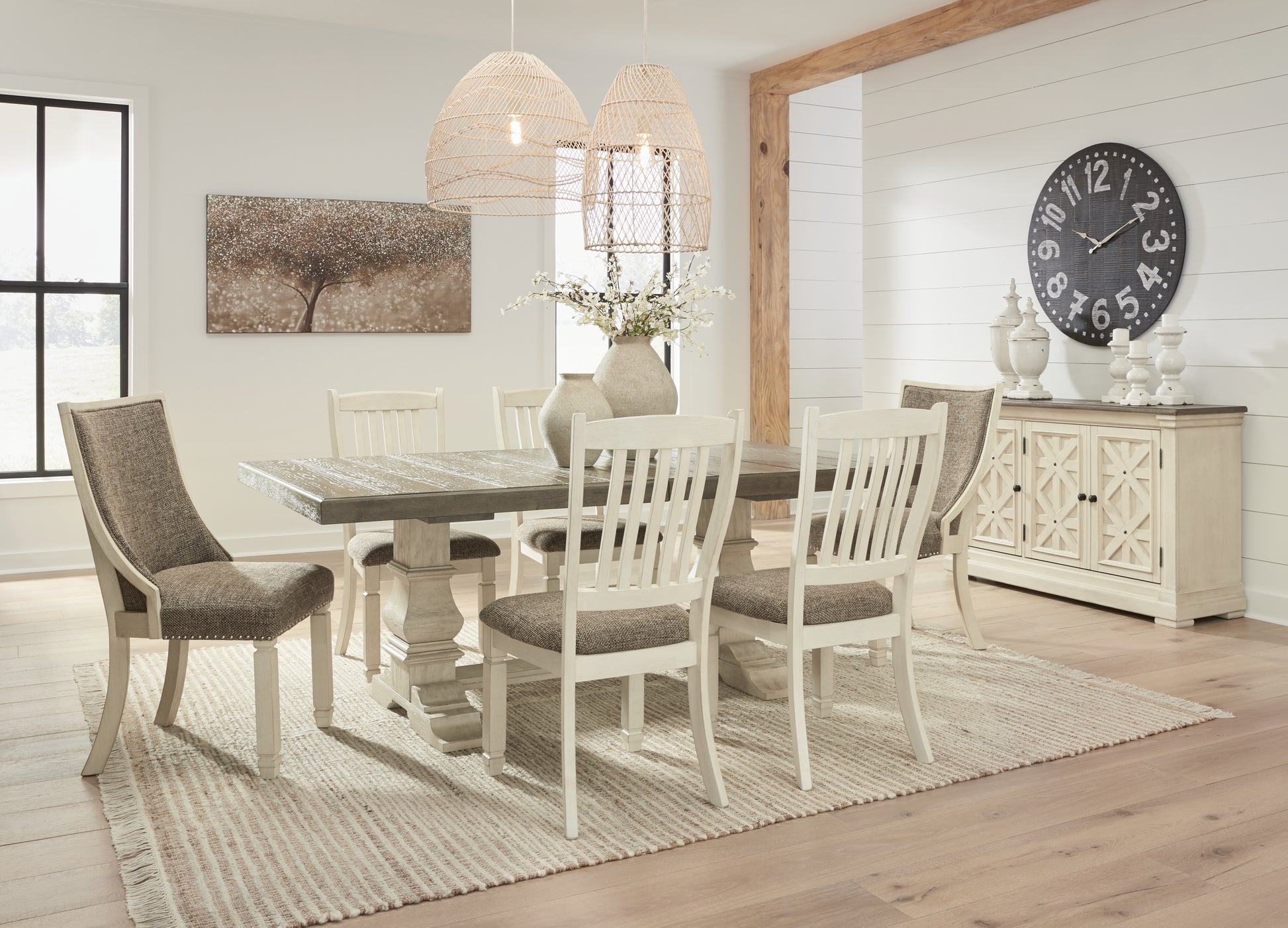 Orange Furniture Outlet - Ashley Furniture - Bolanburg Dining Room - Extension Dining Table / Antique White - D647D17