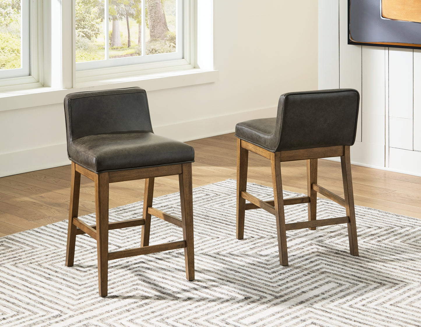 Orange Furniture Outlet - Ashley Furniture - Cabalynn Dining Room - Counter Height Barstool (Set of 2) / Light Brown - D974-124X2