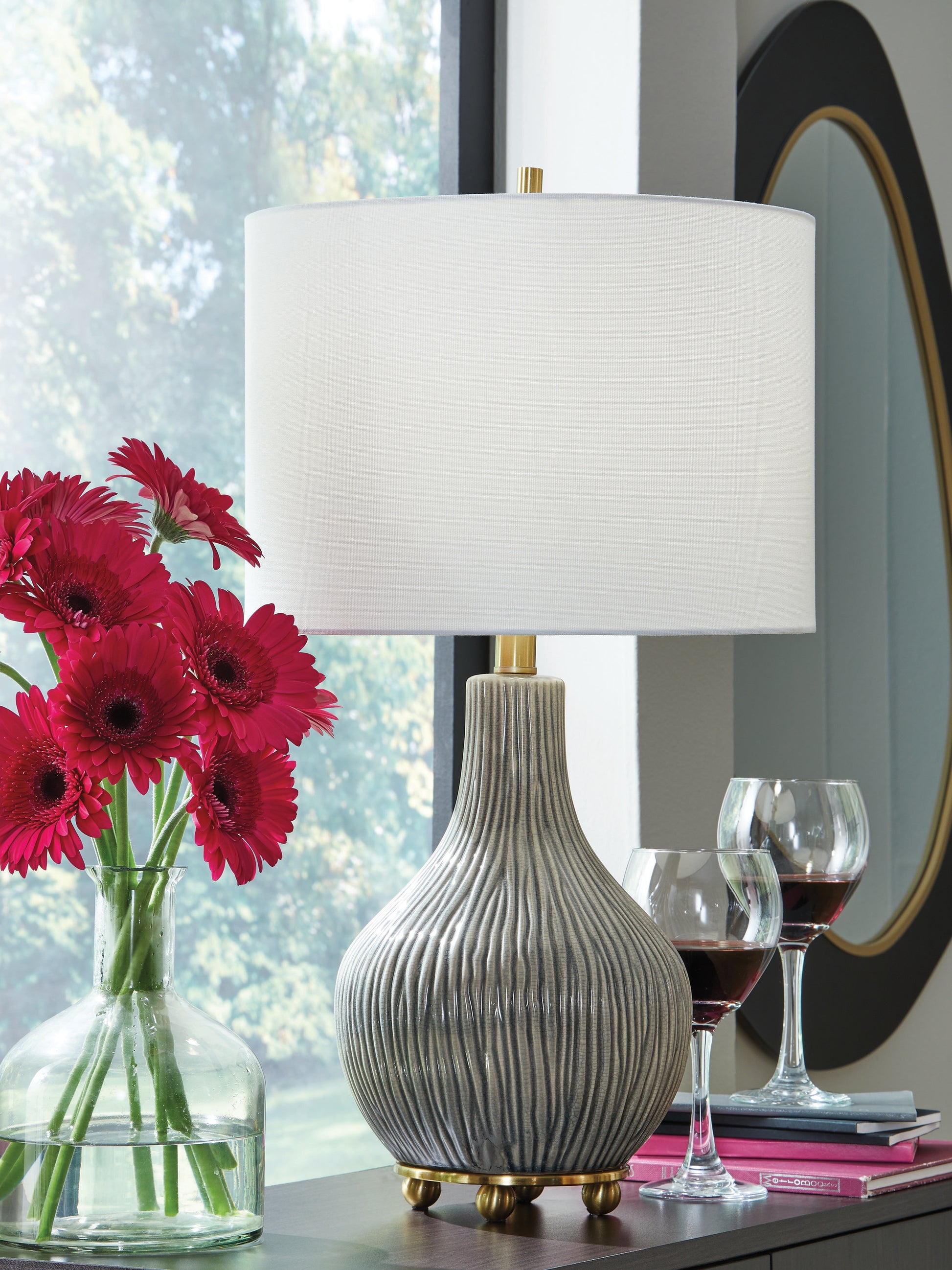 Orange Furniture Outlet - Ashley Furniture - Judlen Lighting - Ceramic Table Lamp (1/CN) / Gray/Gold Finish - L100844