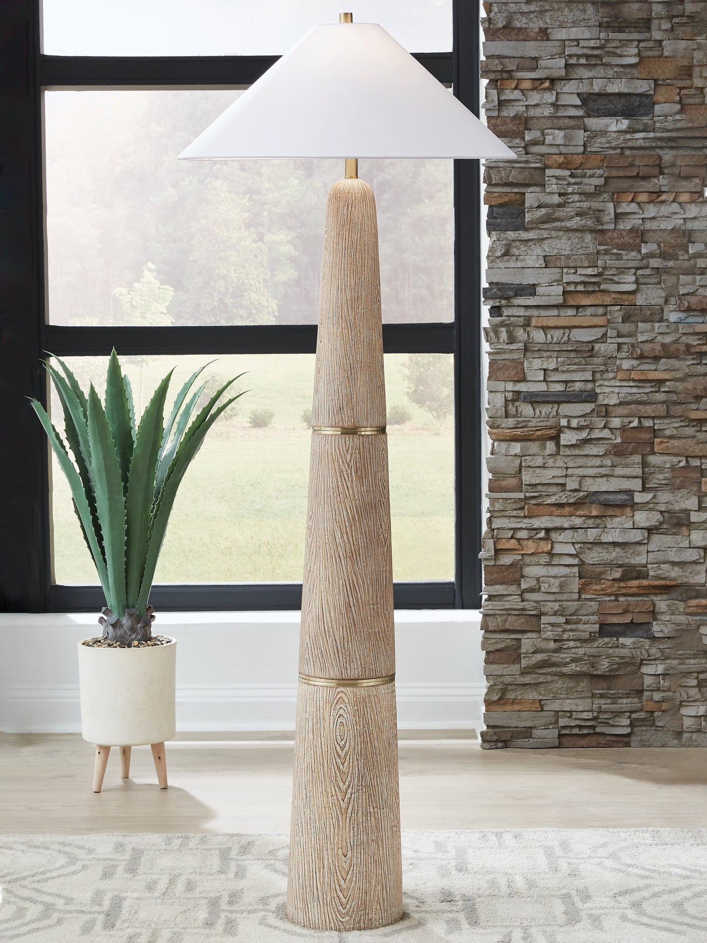 Orange Furniture Outlet - Ashley Furniture - Gasparleigh Lighting - Poly Floor Lamp (1/CN) / Brown/Gold Finish - L235811
