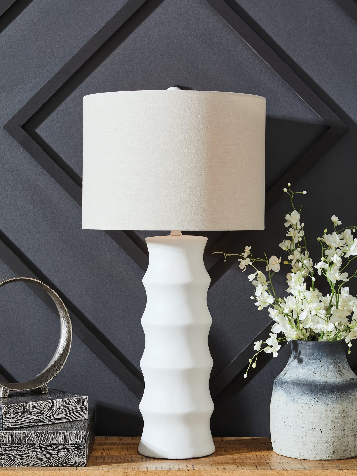 Orange Furniture Outlet - Ashley Furniture - Veraleigh Lighting - Poly Table Lamp (1/CN) / White - L235854