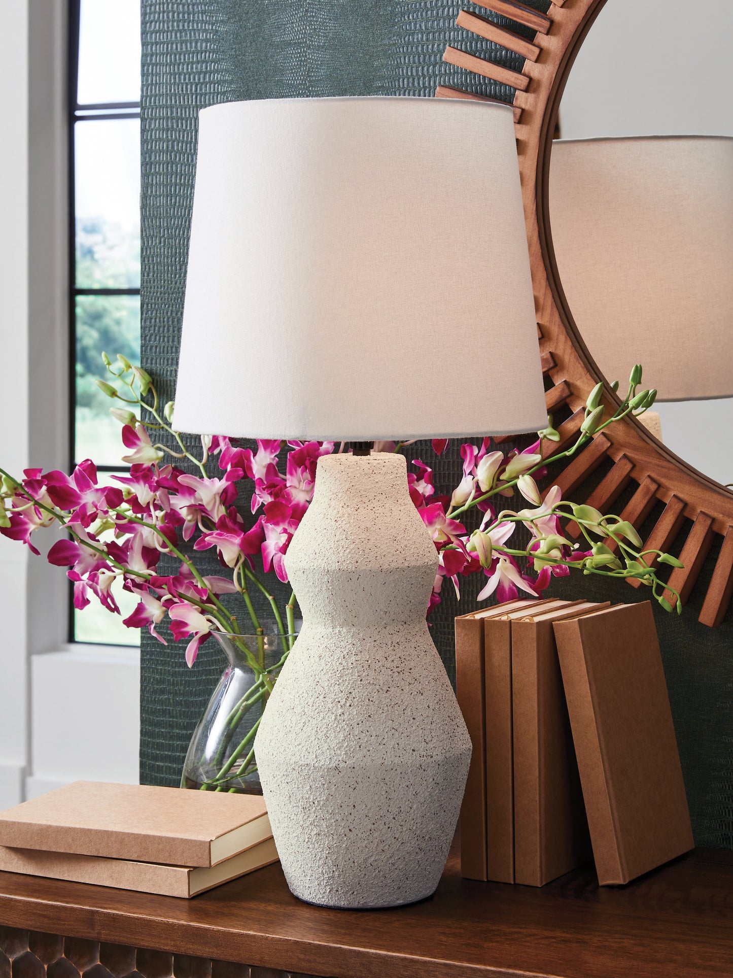 Orange Furniture Outlet - Ashley Furniture - Dawthorne Lighting - Paper Table Lamp (1/CN) / Cream - L236034