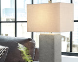 Poly Table Lamp (2/CN)