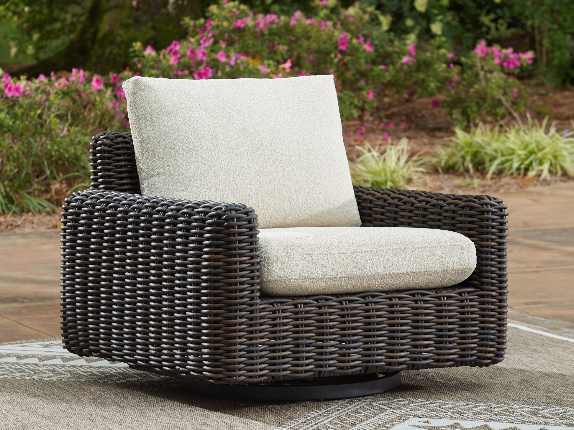 Orange Furniture Outlet - Ashley Furniture - Kimora Outdoor - Swivel Glider Lounge w/Cushion / Beige/Dark Brown - P711-821