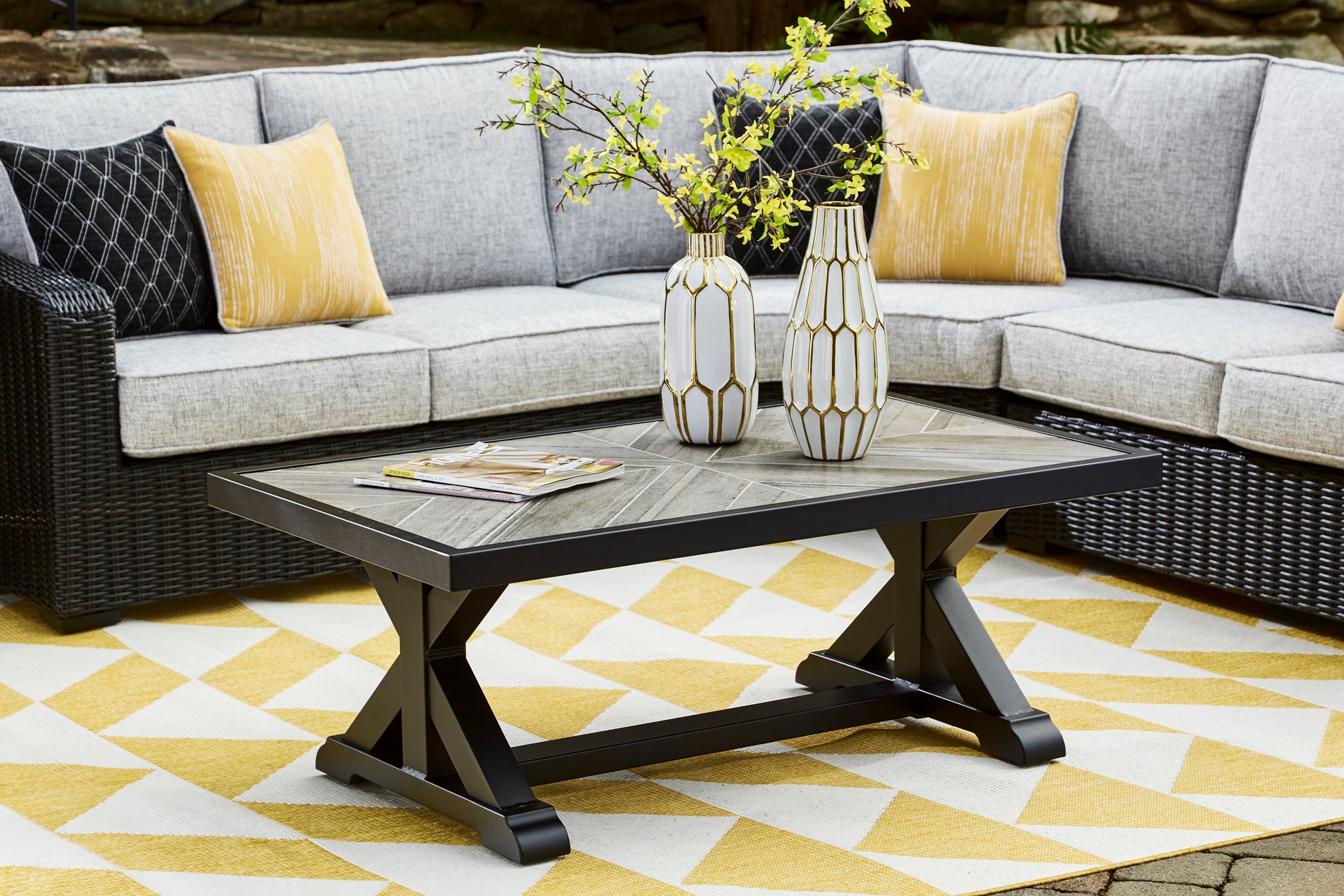 Orange Furniture Outlet - Ashley Furniture - Beachcroft Outdoor - Rectangular Cocktail Table / Black/Light Gray - P792-701