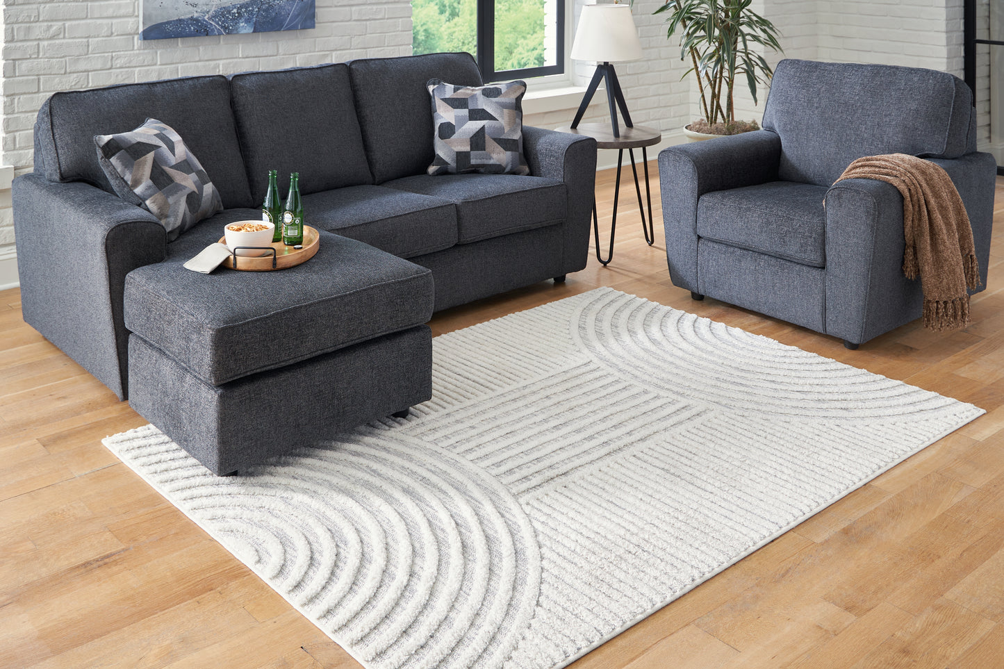 Orange Furniture Outlet - Ashley Furniture - Lambworth Rug - 5'3" x 7' Rug / Gray/Cream - R405342