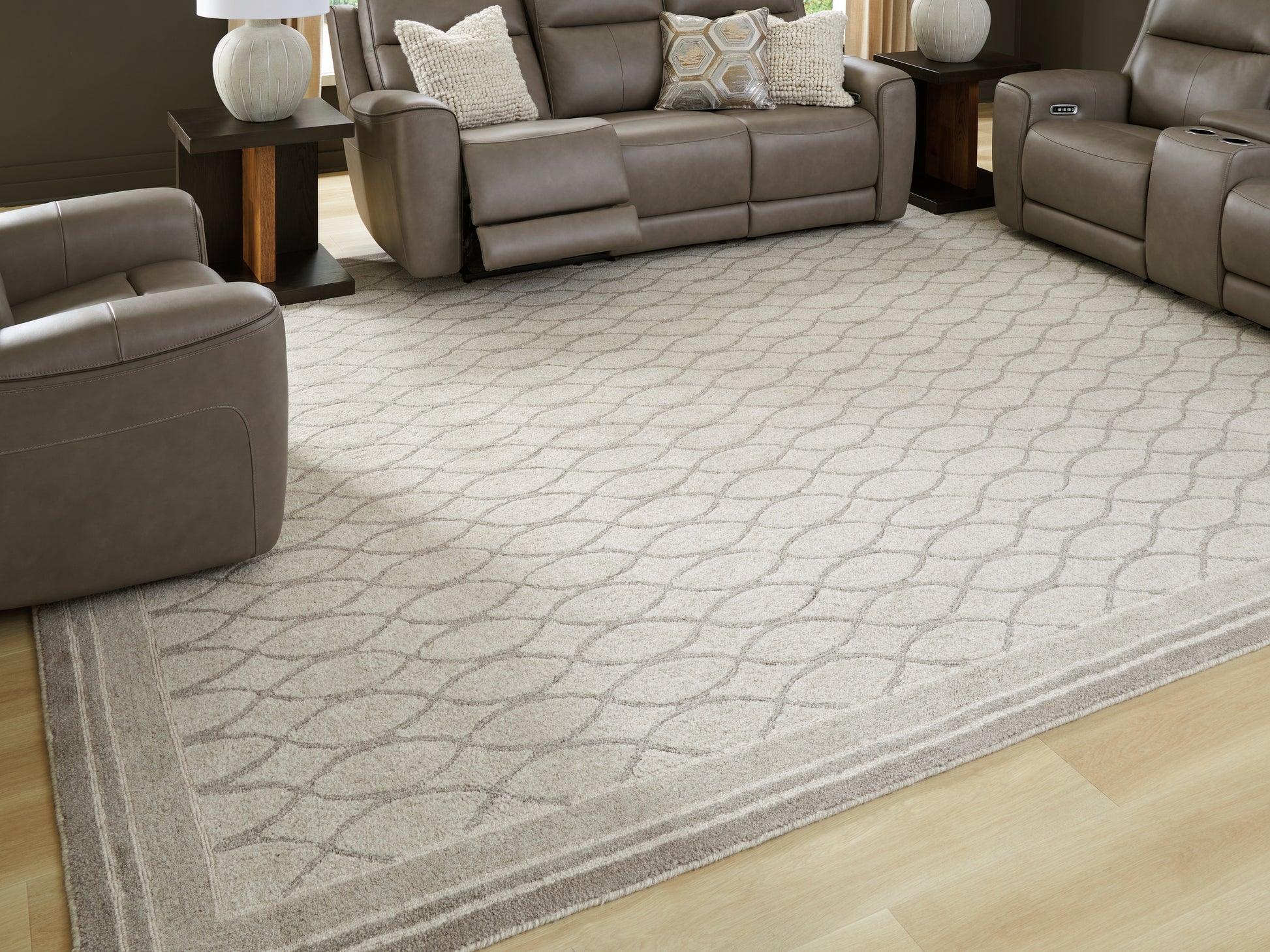 Orange Furniture Outlet - Ashley Furniture - Wimney Rug - Medium Rug / Gray - R407282