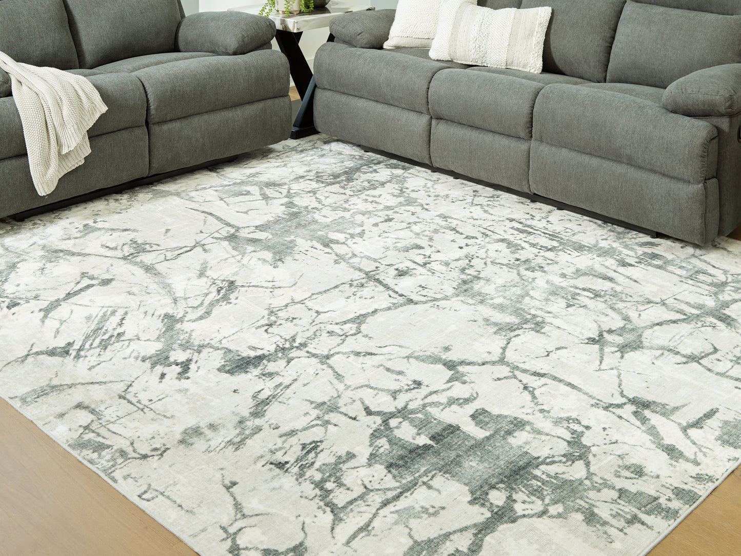 Orange Furniture Outlet - Ashley Furniture - Tobinbury Rug - Washable 8' x 10' Area Rug / Gray - R407421