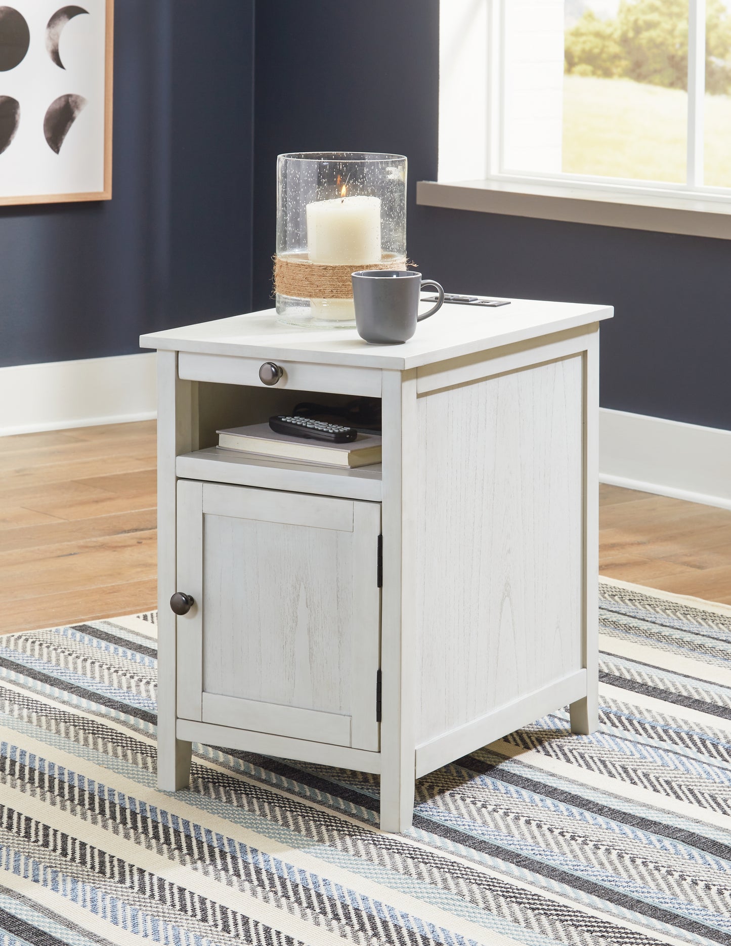 Orange Furniture Outlet - Ashley Furniture - Treytown Chairside End Table - Chair Side End Table / Antique White - T300-517