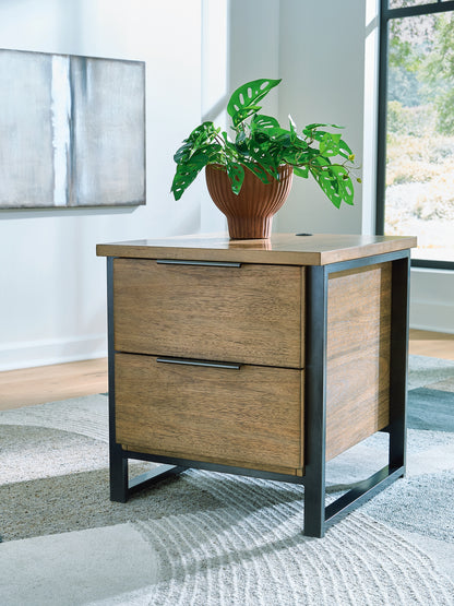 Orange Furniture Outlet - Ashley Furniture - Montia End Table - Rectangular End Table / Light Brown - T602-3