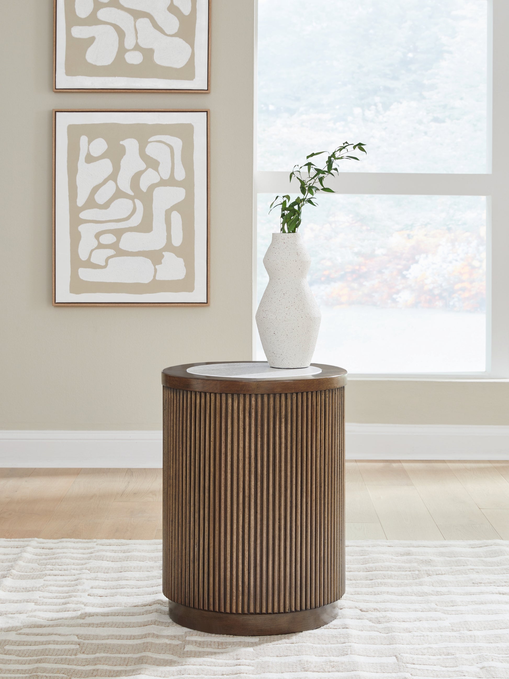 Orange Furniture Outlet - Ashley Furniture - Hadonna End Table - Round End Table - T658-6
