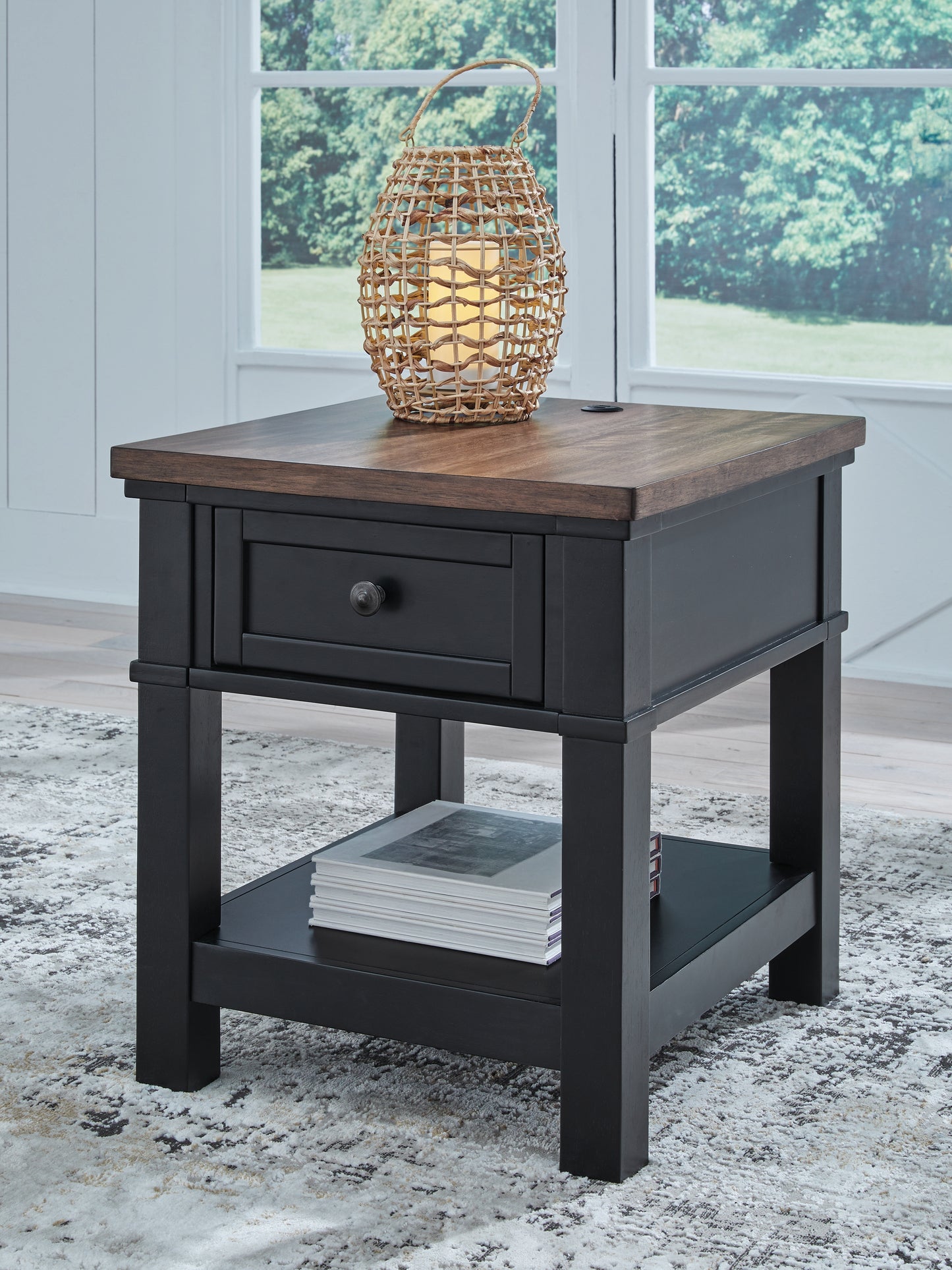 Orange Furniture Outlet - Ashley Furniture - Wildenauer End Table - Rectangular End Table / Brown/Black - T664-3