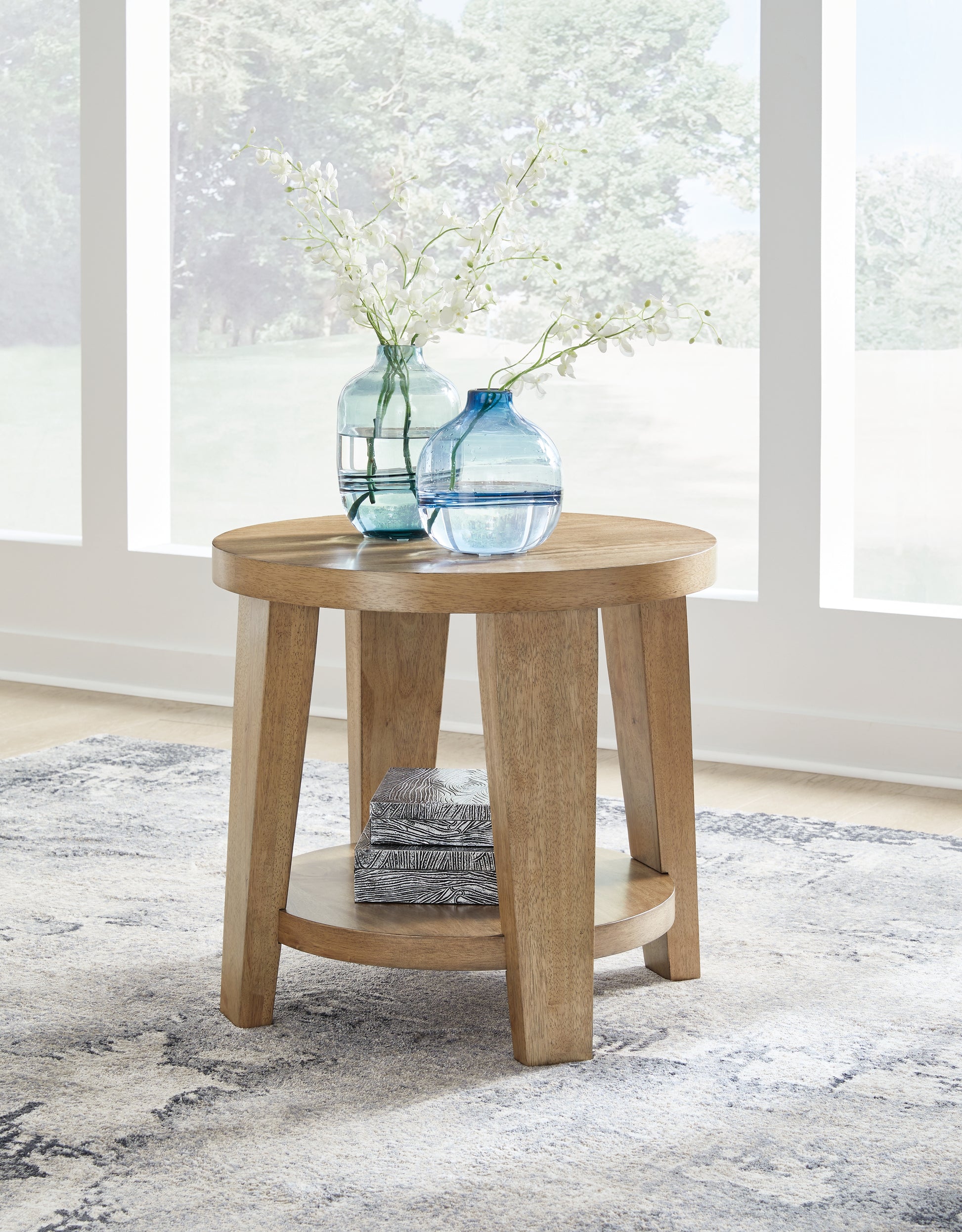 Orange Furniture Outlet - Ashley Furniture - Kristiland End Table - Round End Table / Light Brown - T674-6