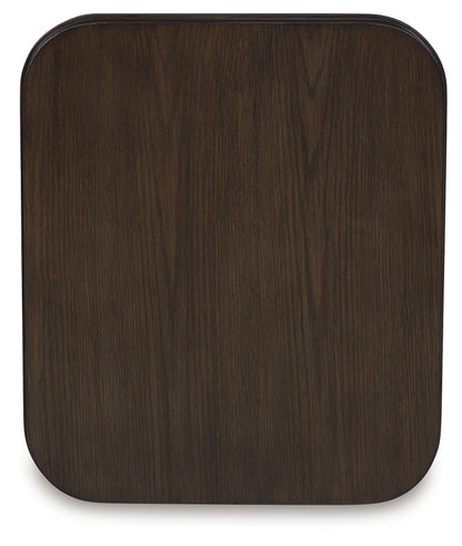 Carlibrie End Table