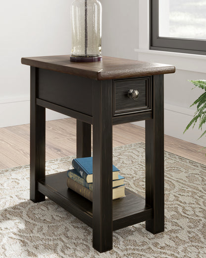 Orange Furniture Outlet - Ashley Furniture - Tyler Creek Chairside End Table - Chair Side End Table / Grayish Brown/Black - T736-107